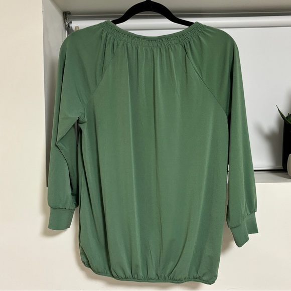 Reitman’s Women’s 3/4 Sleeve Blouse - Picture 4 of 7